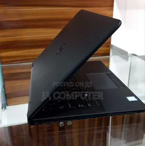 New Laptop Dell Latitude 12 E7270 8GB Intel Core I5 SSD 256GB