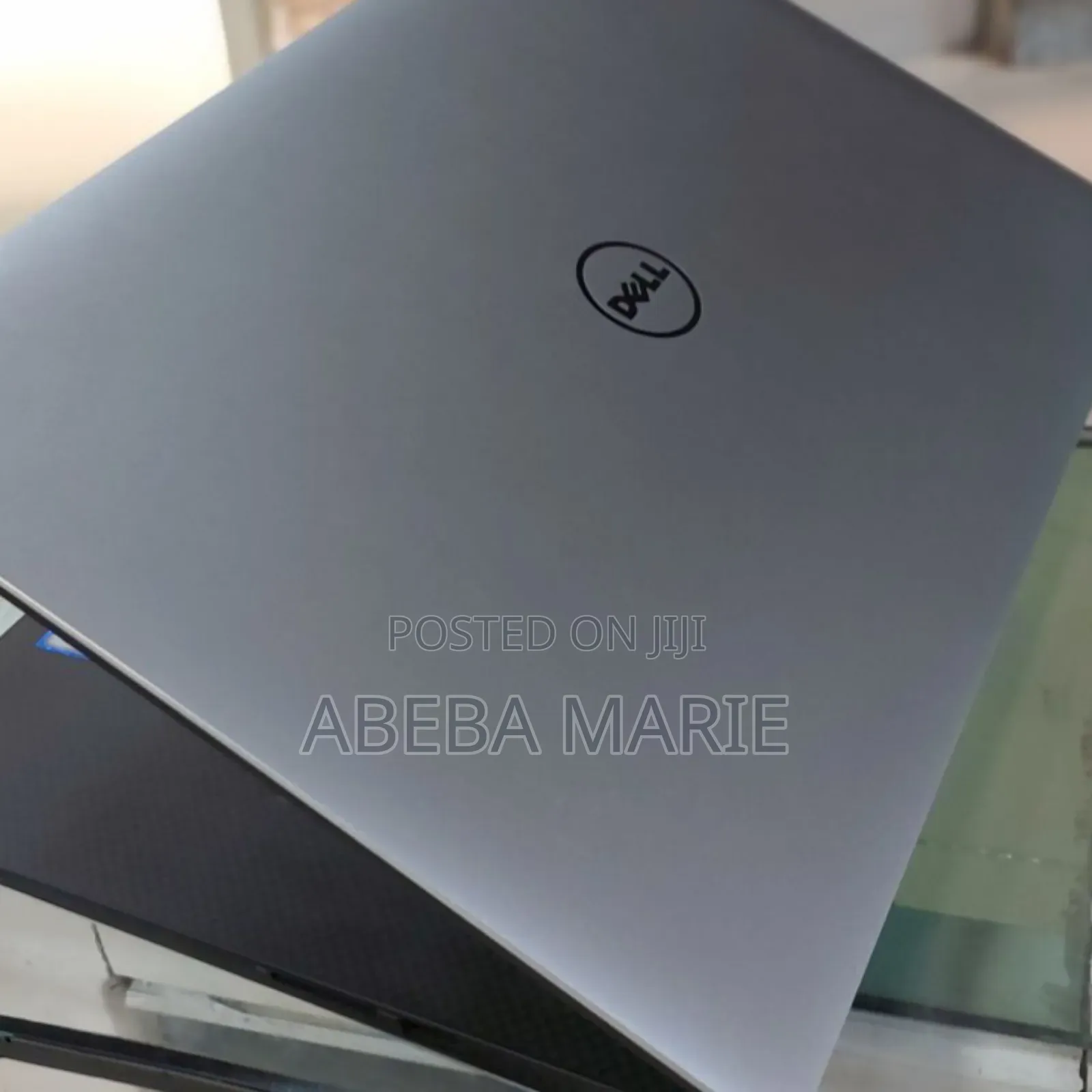 New Laptop Dell Precision 15 3520 16GB Intel Core I7 SSD 512GB