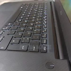 New Laptop Dell Precision 15 3520 16GB Intel Core I7 SSD 512GB