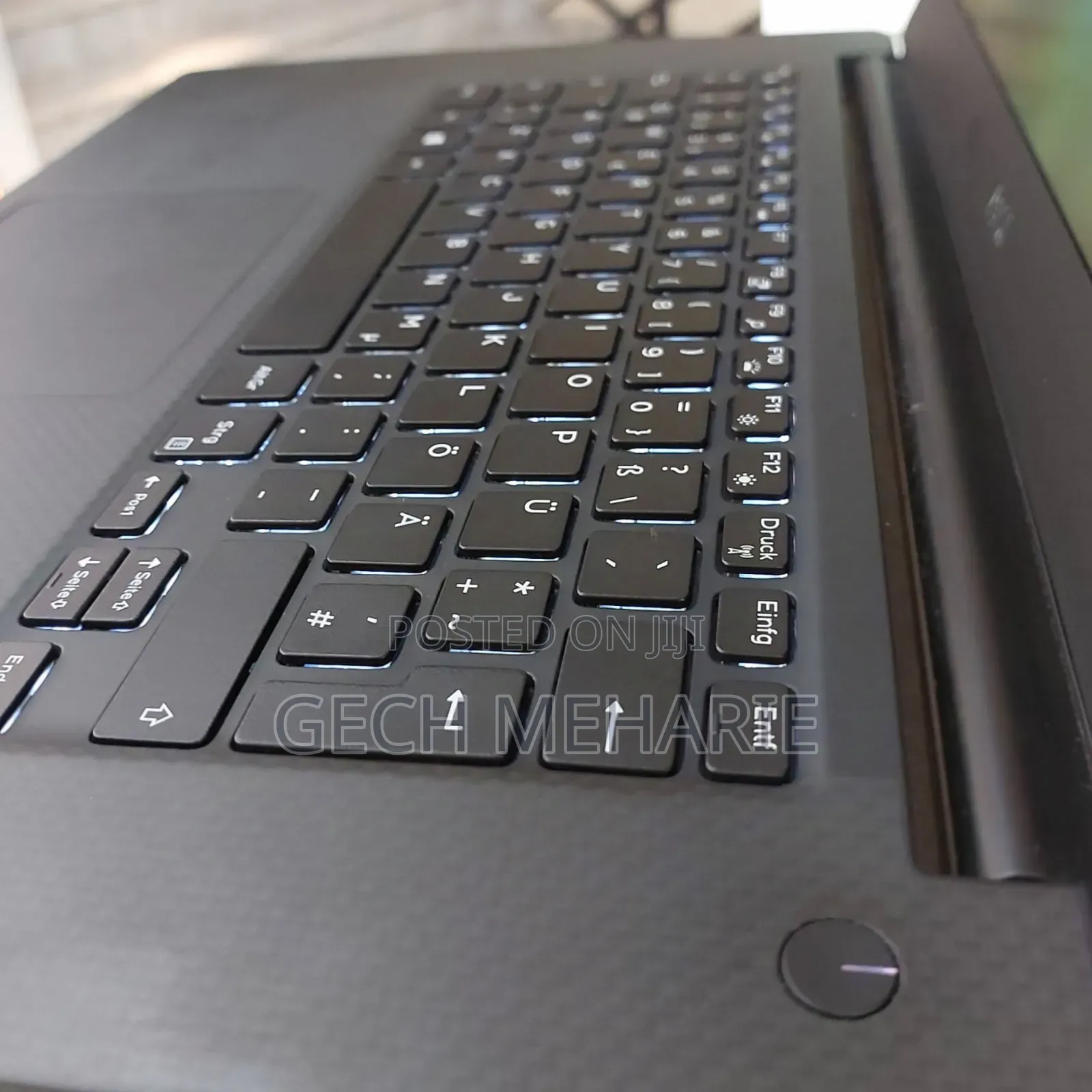 New Laptop Dell Precision 15 5510 16GB Intel Core I7 SSD 512GB