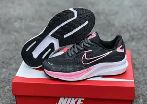 Photo - Nike Zoom Inferno 3tm WMNS Shoes