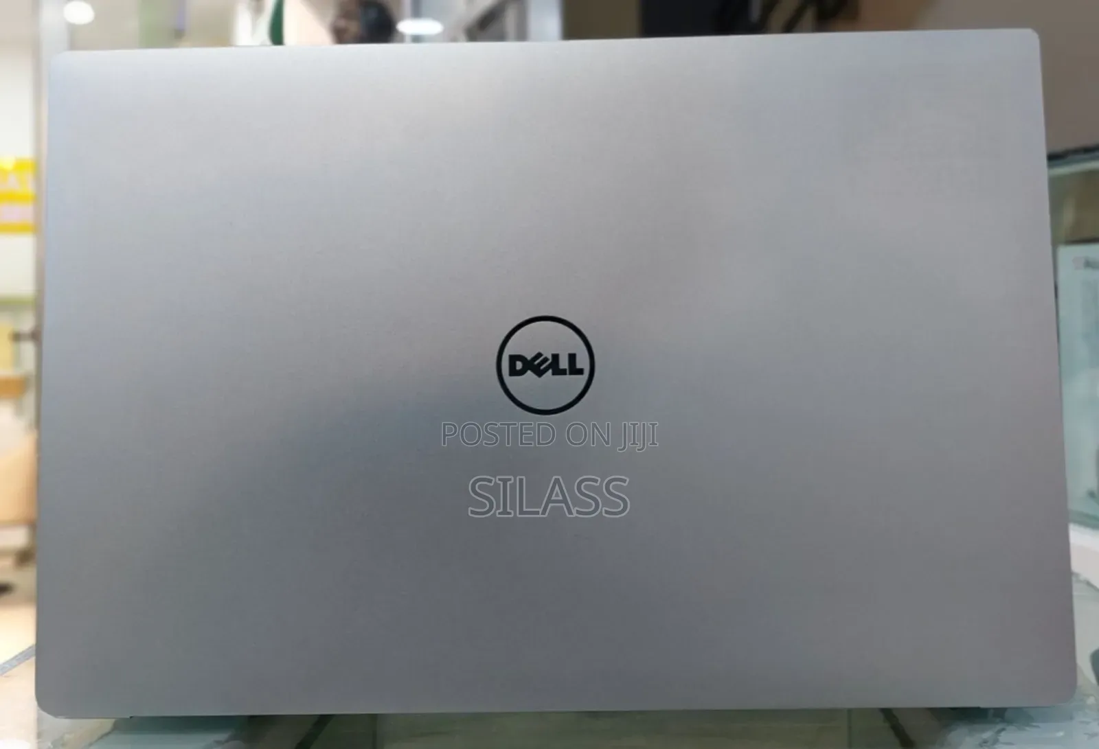 New Laptop Dell Precision 5540 16GB Intel Core I7 SSD 512GB