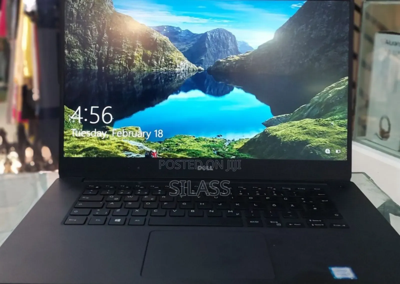 New Laptop Dell Precision 5540 16GB Intel Core I7 SSD 512GB