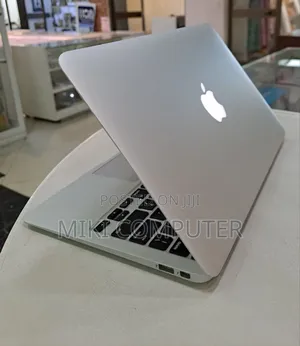 New Laptop Apple MacBook Air 2015 4GB Intel SSD 128GB