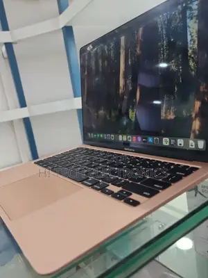 New Laptop Apple MacBook 2020 8GB Intel Core I3 SSD 256GB