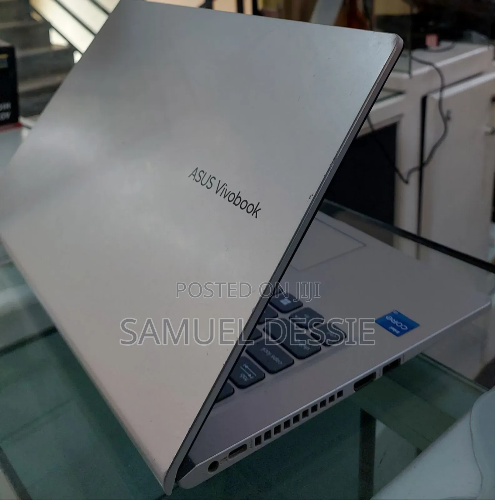 New Laptop Asus VivoBook 15 X505BA 8GB Intel Core I3 SSD 256GB