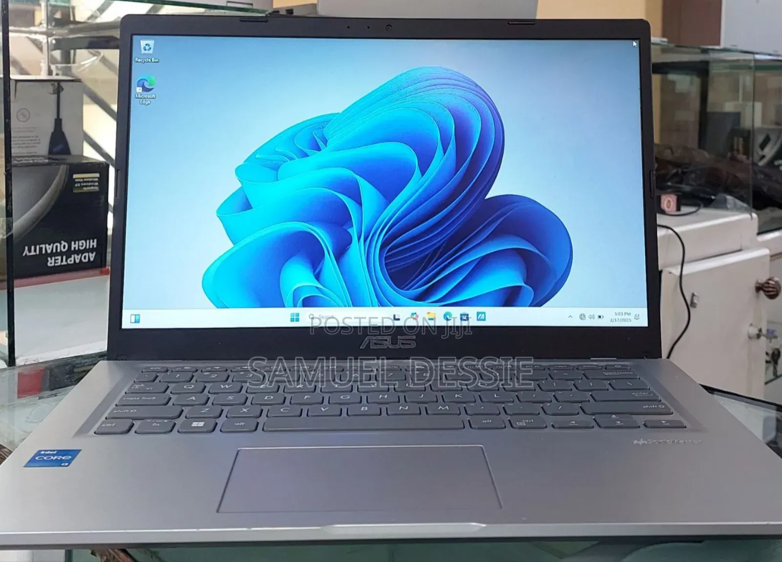 New Laptop Asus VivoBook 15 X505BA 8GB Intel Core I3 SSD 256GB