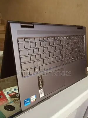New Laptop Lenovo ThinkPad Yoga 8GB Intel Core I5 SSD 512GB