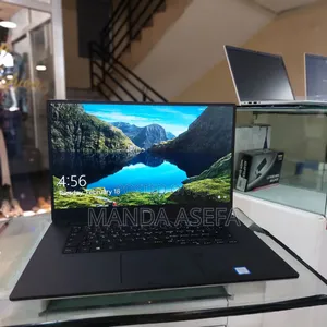 Photo - New Laptop Dell 16GB Intel Core I7 SSD 512GB