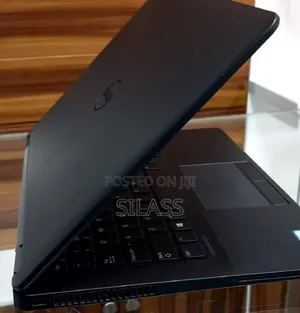 New Laptop Dell Latitude 12 E7270 8GB Intel Core I5 SSD 256GB