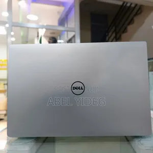 Photo - New Laptop Dell Precision 5520 16GB Intel Core I7 SSD 512GB