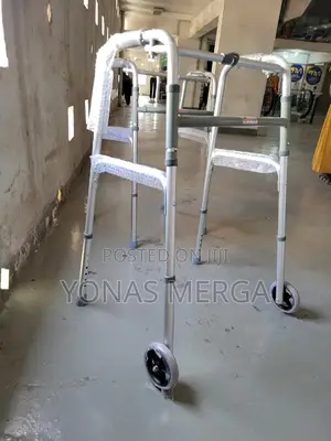 Photo - Aluminum Walker፭田walker9፵walker፪•Walker€°Walkerዐ#Walker