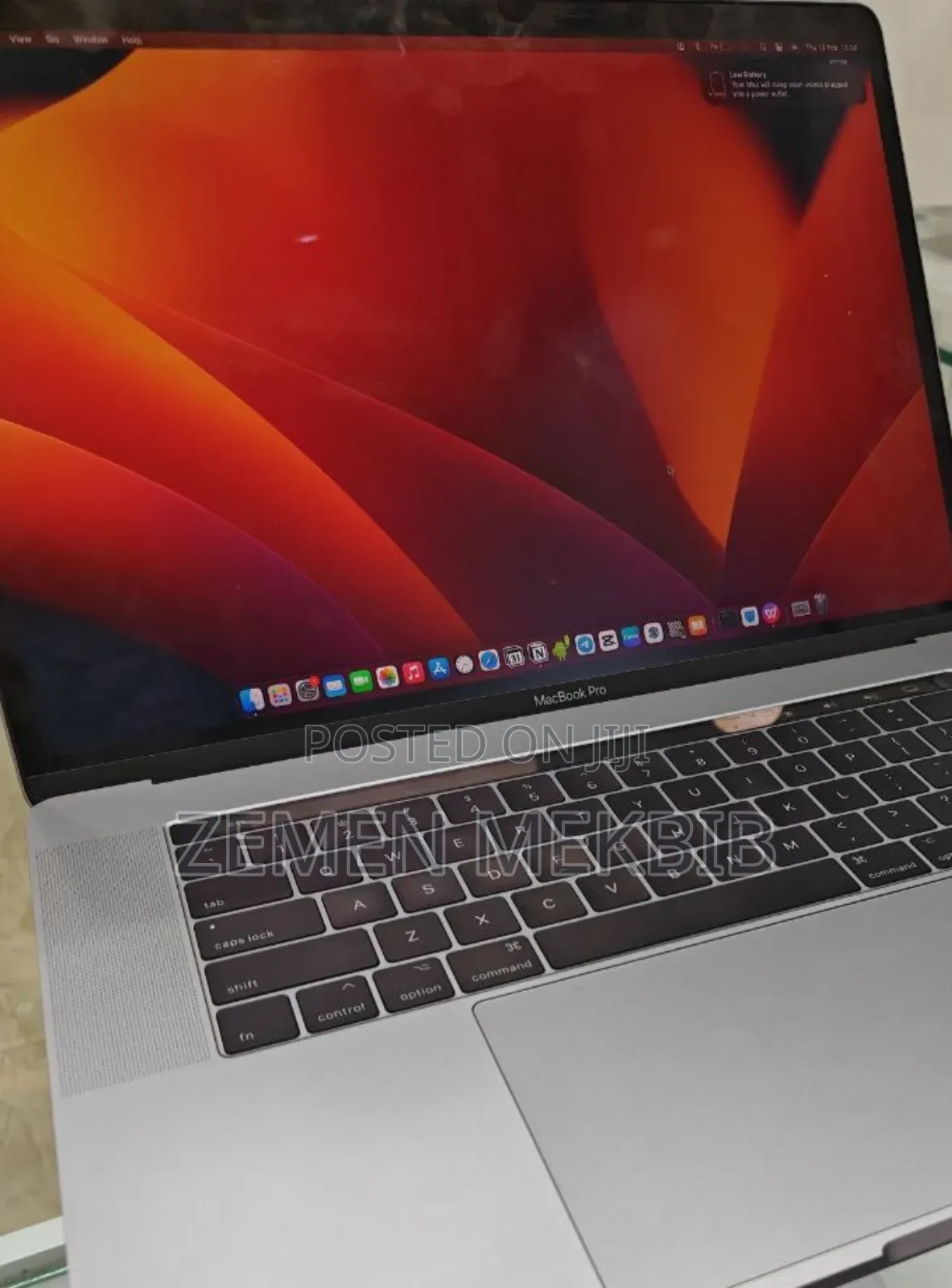 New Laptop Apple MacBook Pro 2019 16GB Intel Core I7 SSD 512GB