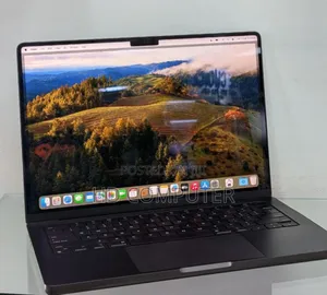 New Apple MacBook Pro 2023 M3 Pro 14-Inch 18GB Intel Core M3 SSD 512GB