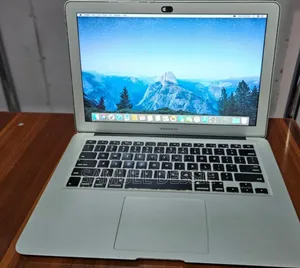 Photo - New Laptop Apple MacBook Air 2017 8GB Intel Core I5 SSD 128GB