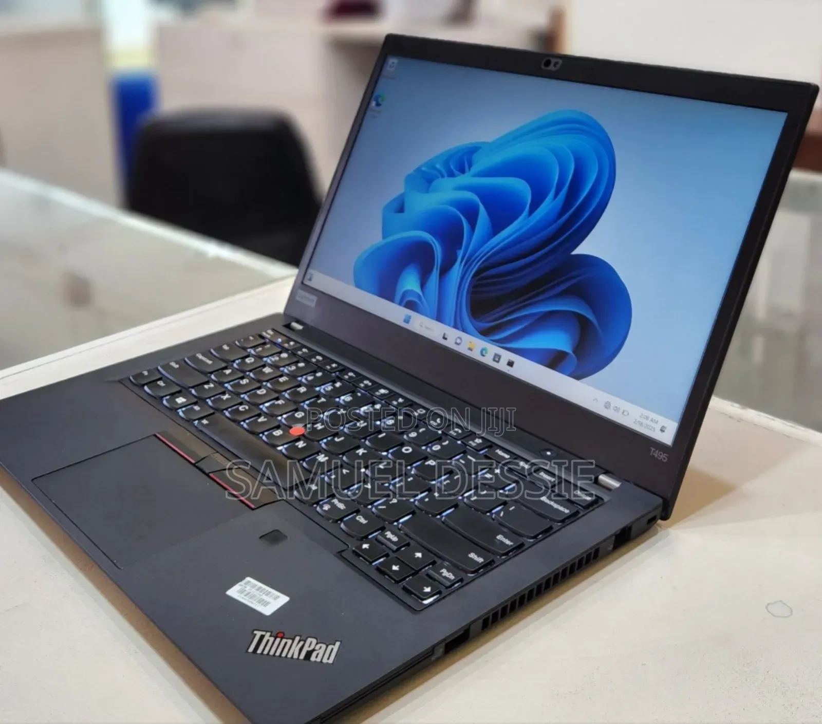 New Laptop Lenovo ThinkPad T495s 16GB AMD Ryzen 5 SSD 512GB