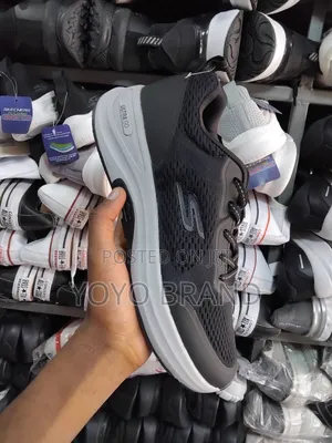 Skechers Faahion Shoes