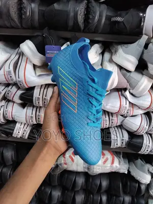 New Foot Ball Shoes