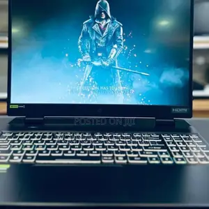 New Laptop Acer Predator Helios 18 PH18-71 16GB Intel Core I9 SSD 1T