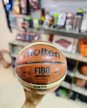 Photo - Basketball Molten With Barcode