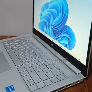 New Laptop HP Stream Notebook 8GB Intel Core I3 SSD 256GB