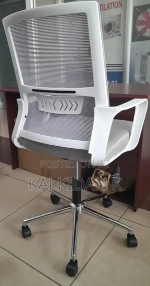 ተሽከርካሪ ወንበር/Mesh Swivel Chair/