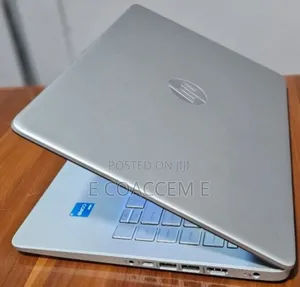 New Laptop HP 8GB Intel Core I3 SSD 256GB