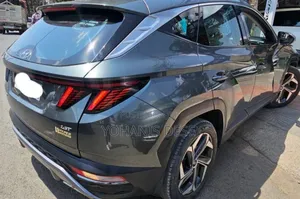 Hyundai Tucson 2022 Blue