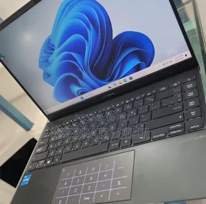 New Laptop Asus ZenBook UX31E 8GB Intel Core I5 SSD 512GB