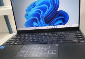 New Laptop Asus ZenBook UX31E 8GB Intel Core I5 SSD 512GB