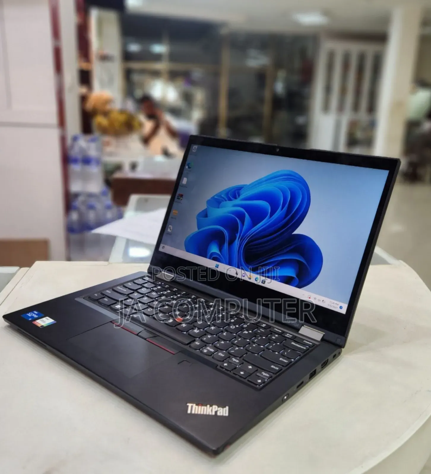 New Laptop Lenovo ThinkPad L13 Yoga 16GB Intel Core I5 SSD 512GB