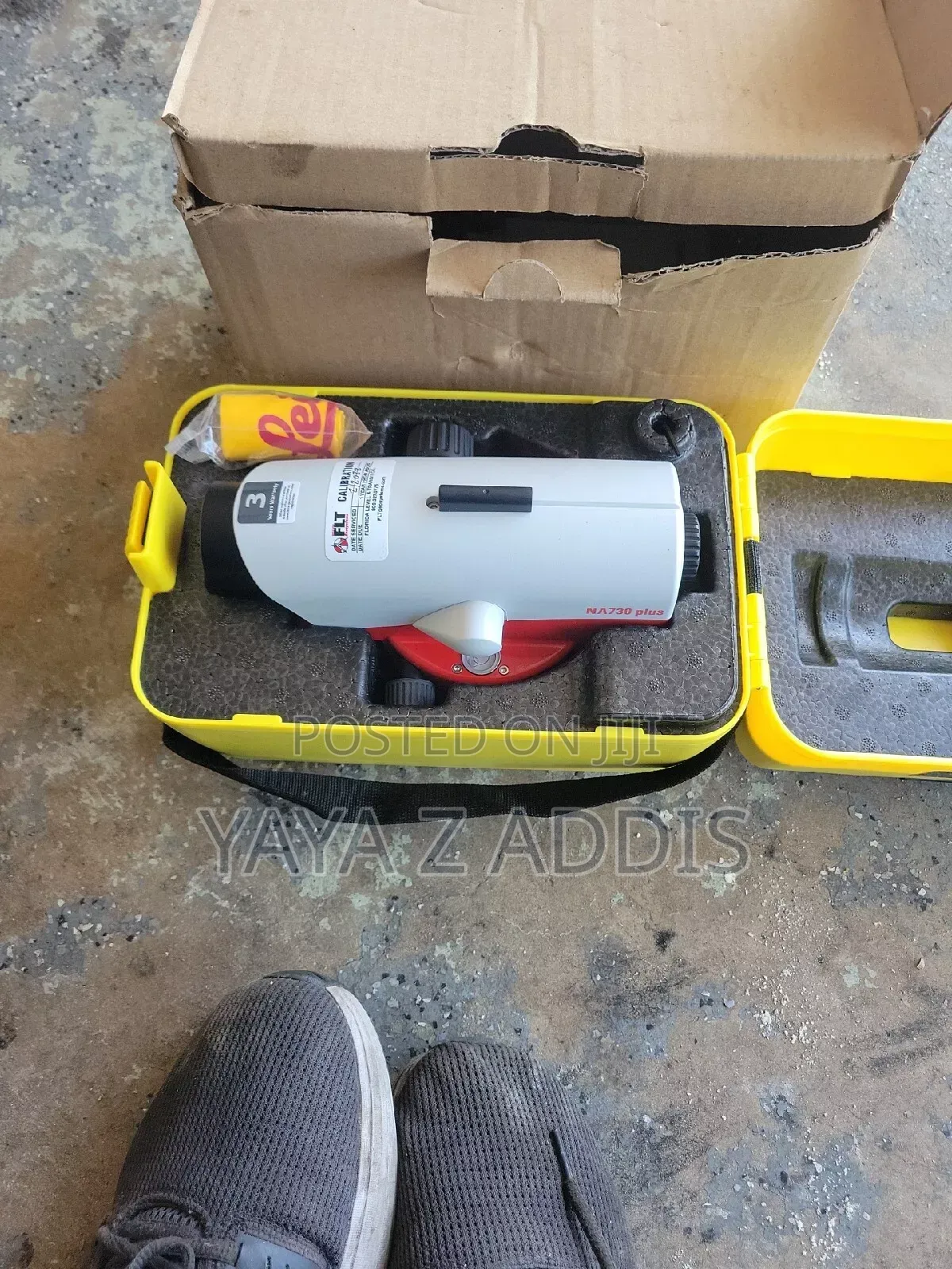 Theodolite (Level) Leica NA730 Automatic 30x Optical Level