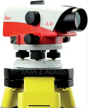 Theodolite (Level) Leica NA730 Automatic 30x Optical Level