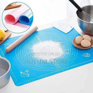 Photo - Reusable Non-Stick Silicon Baking Mat /