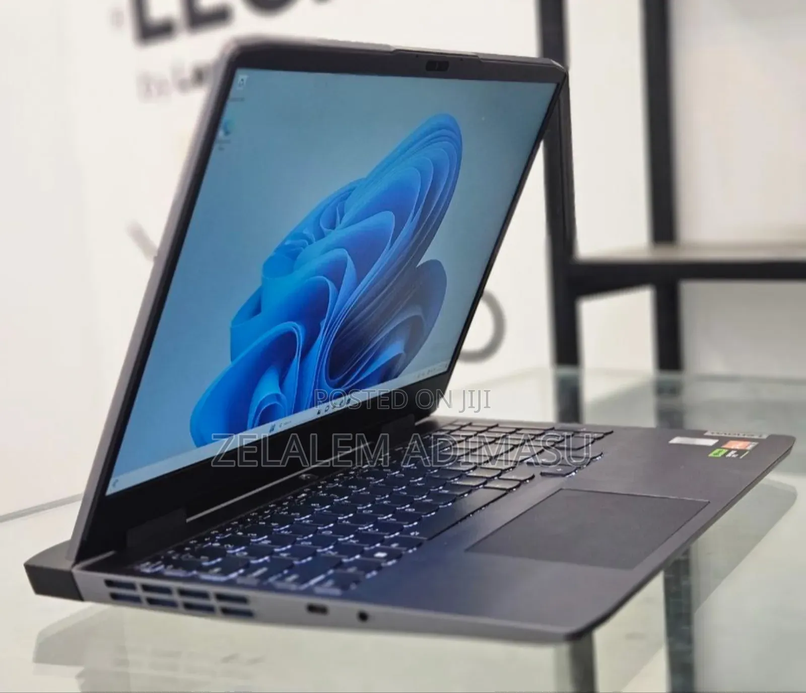 New Laptop Lenovo LOQ 15ARP9 16GB AMD Ryzen 7 SSD 512GB