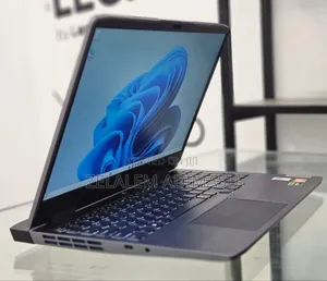 New Laptop Lenovo LOQ 15ARP9 16GB AMD Ryzen 7 SSD 512GB