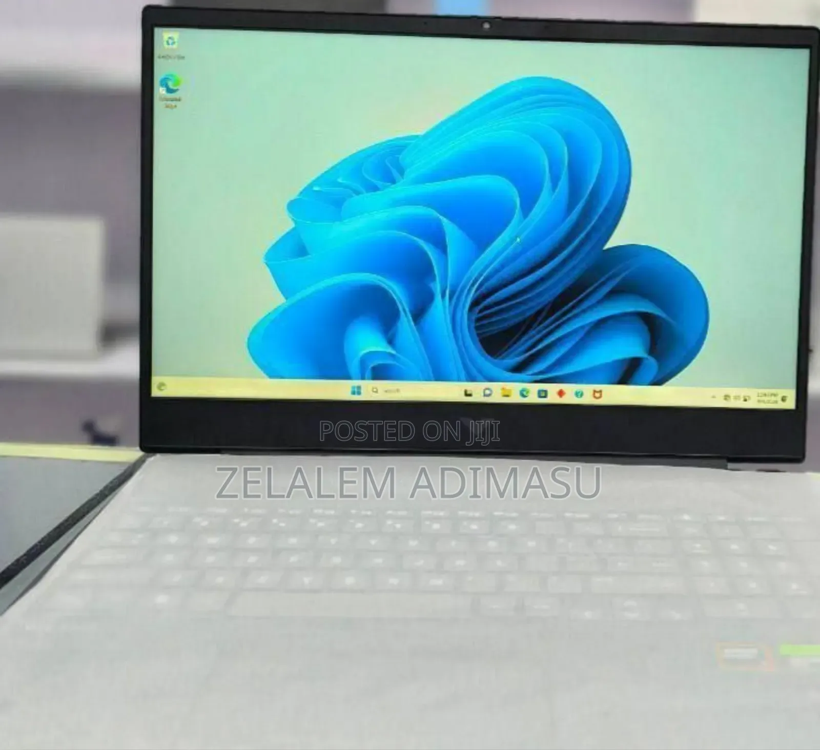 New Laptop HP Victus 16 16GB AMD Ryzen 7 SSD 1T