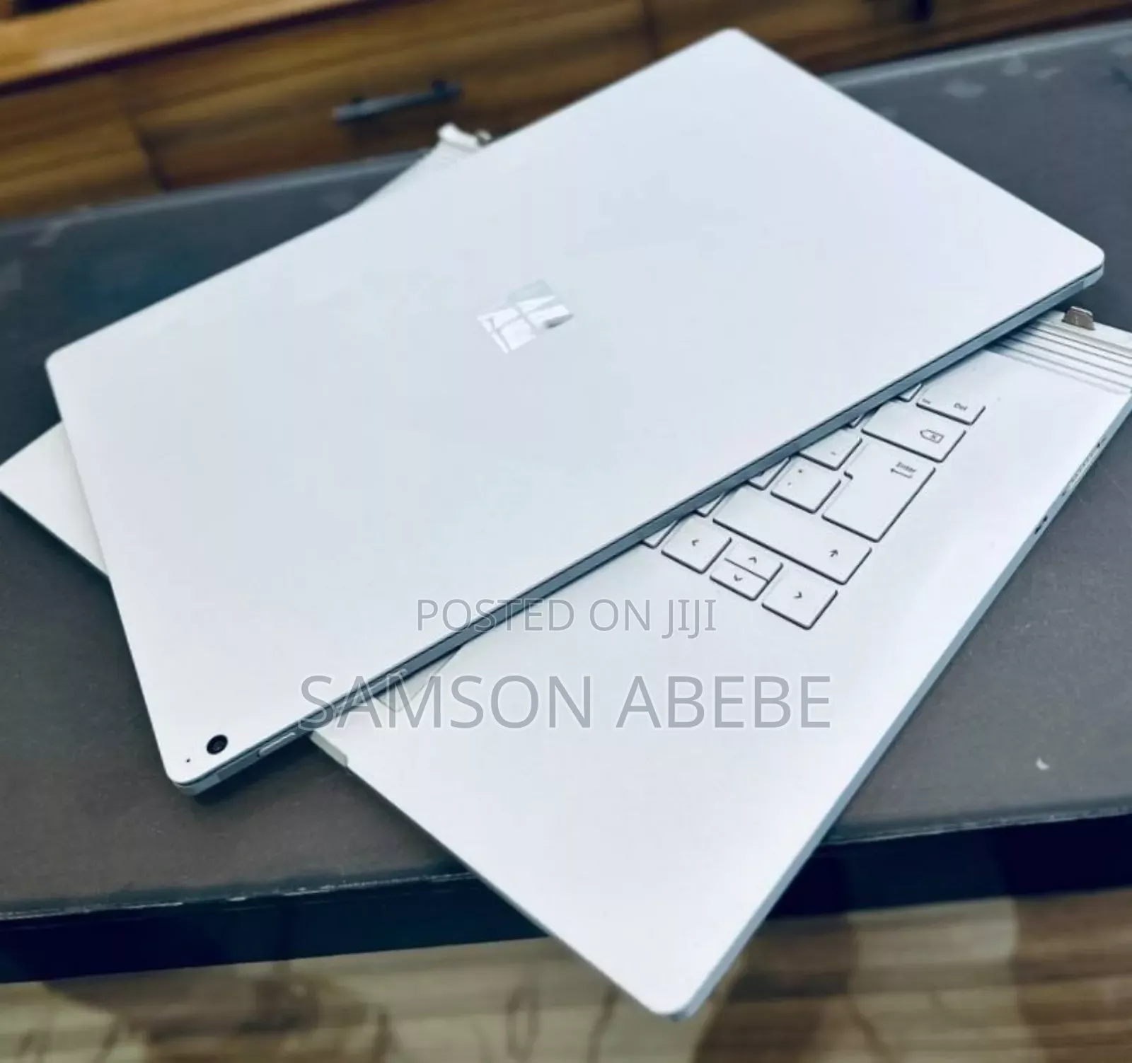 New Laptop Microsoft Surface Book 2 16GB Intel Core I7 SSD 256GB