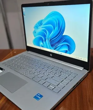 New Laptop HP Stream Notebook 8GB Intel Core I3 SSD 256GB