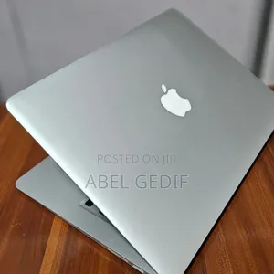 New Laptop Apple MacBook Air 2017 8GB Intel Core I5 SSD 128GB