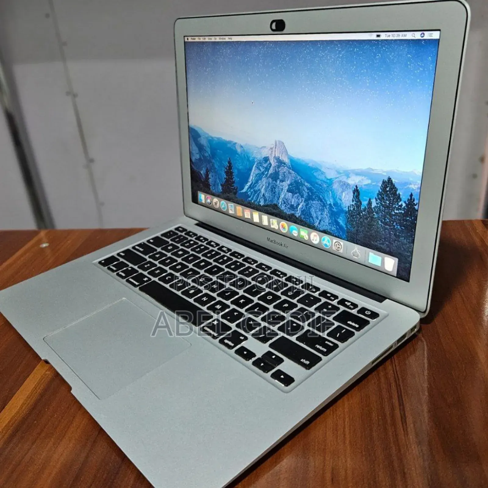 New Laptop Apple MacBook Air 2017 8GB Intel Core I5 SSD 128GB