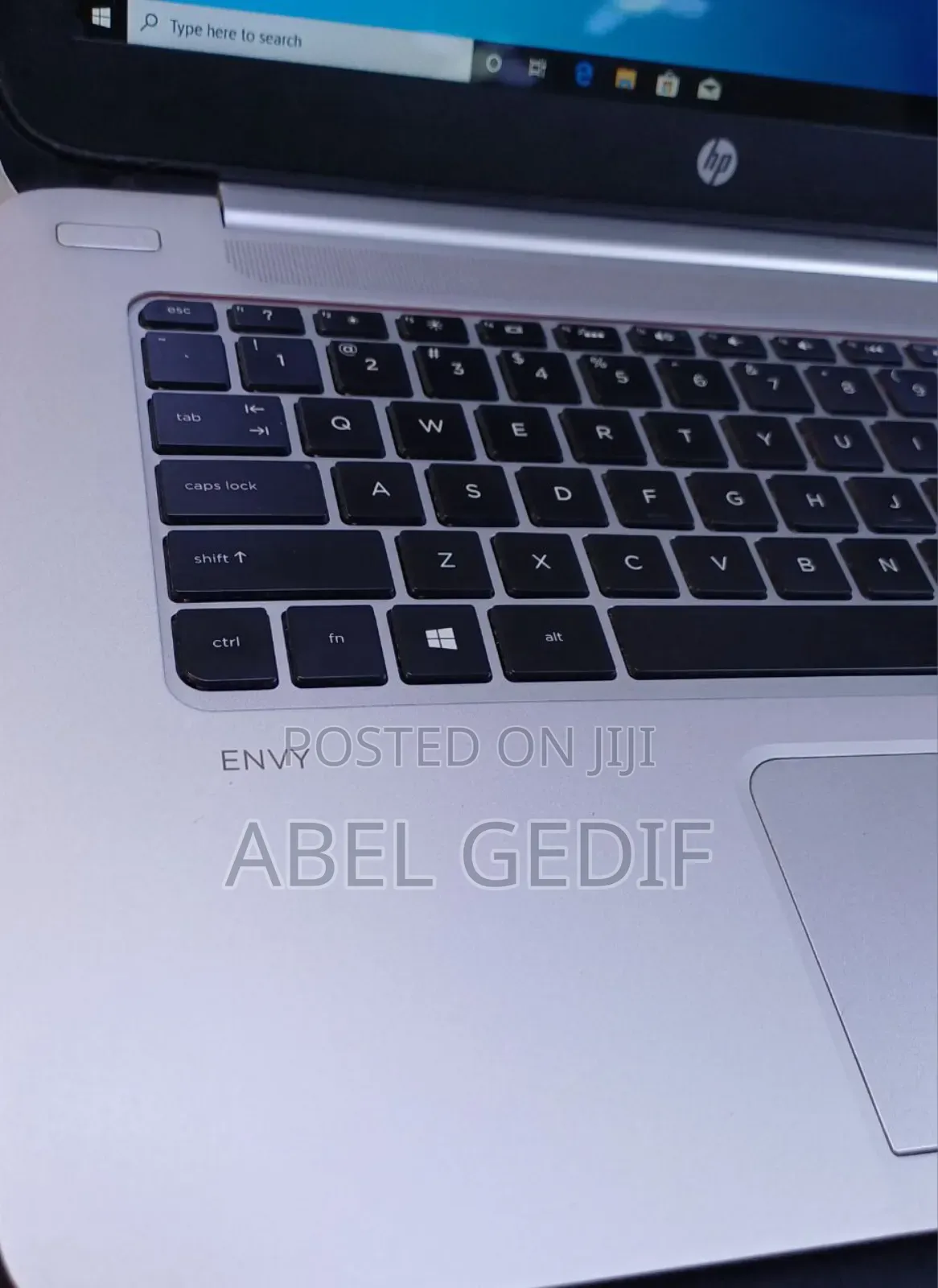 New Laptop HP Envy 14 8GB Intel Core I5 HDD 1T