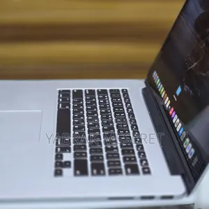 New Laptop Apple MacBook Pro 2015 16GB Intel Core I7 SSD 512GB