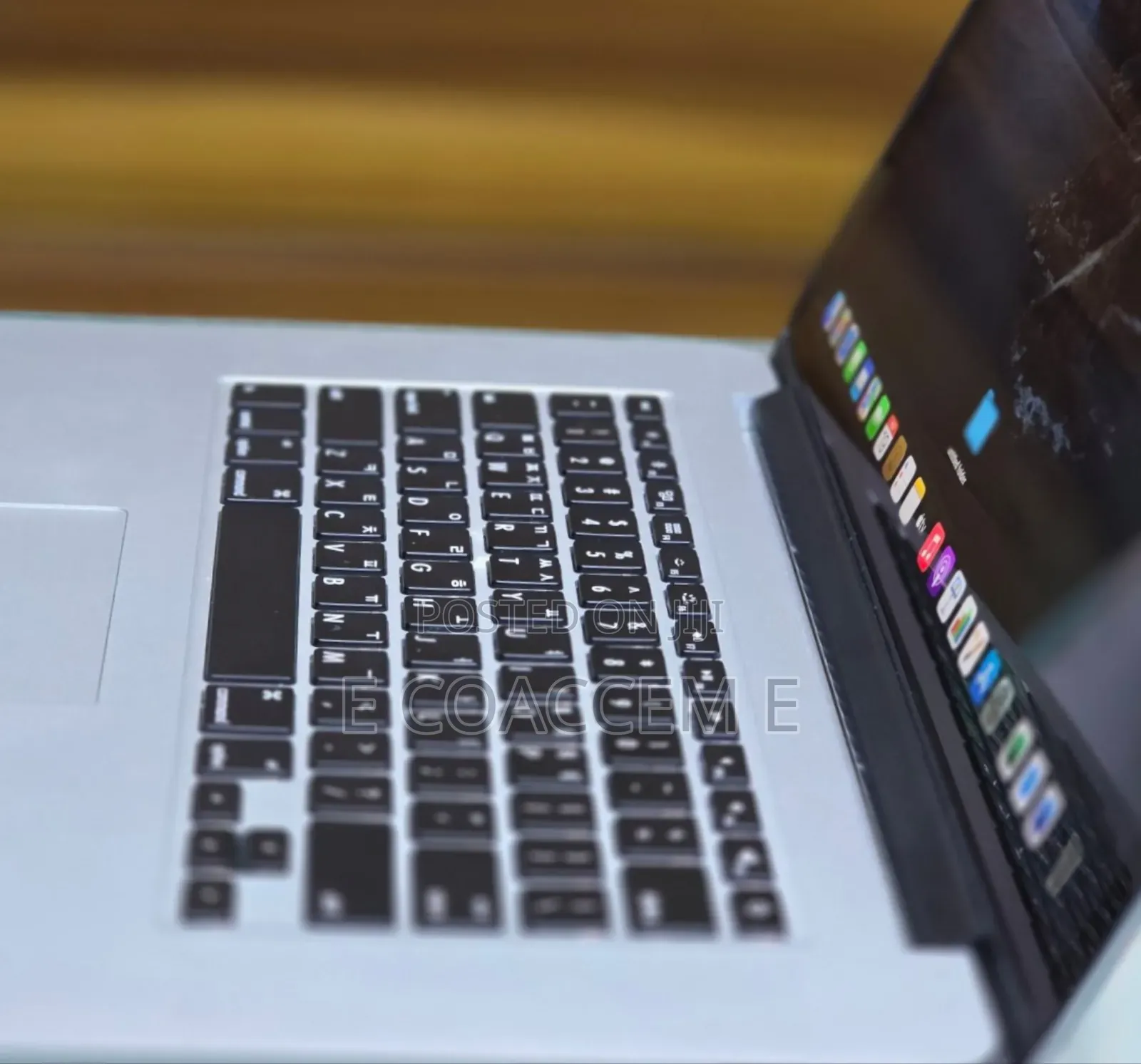 Laptop Apple MacBook 16GB Intel Core I7 SSD 512GB