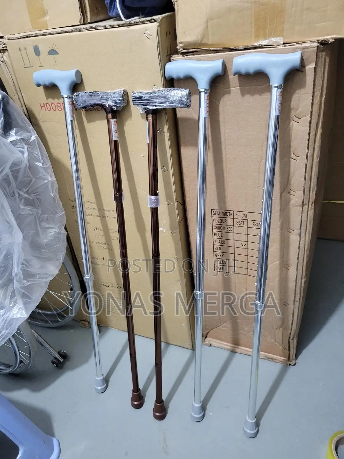 Walking Stick With Fritz Handle and Wrist Strap