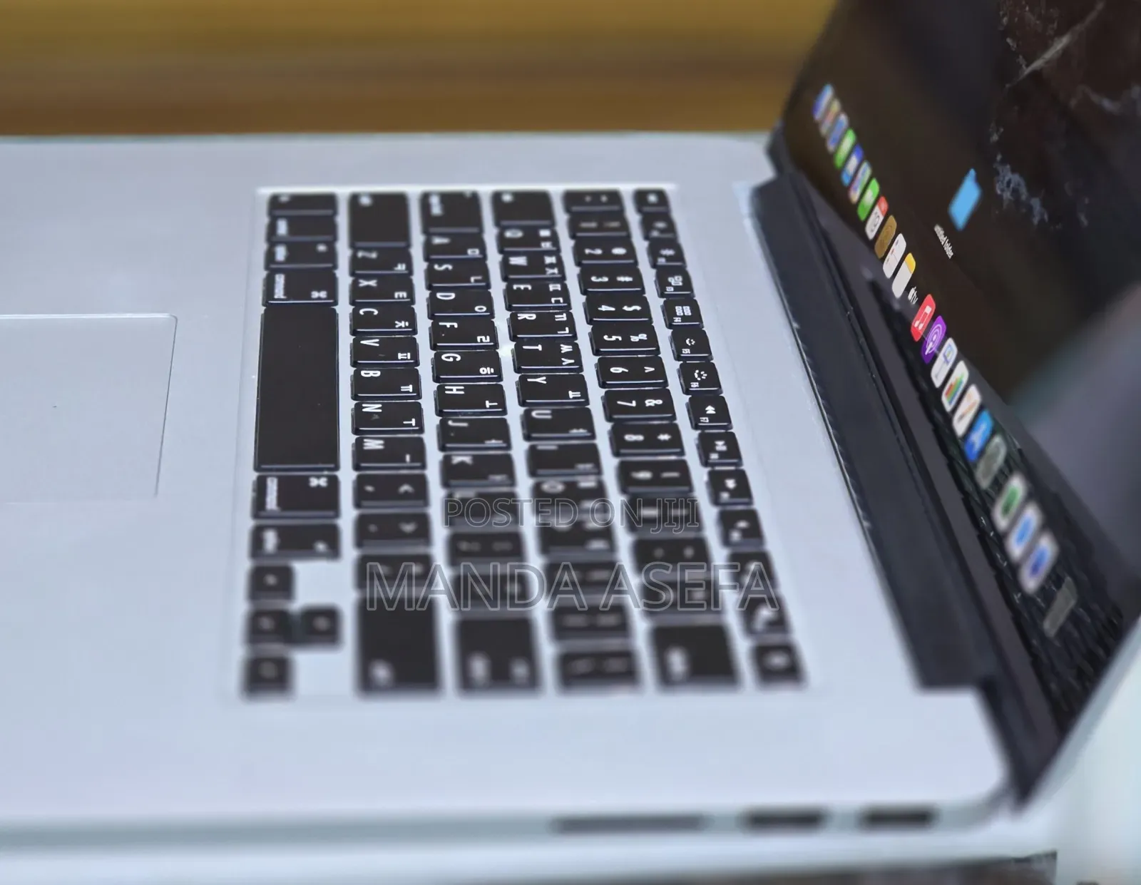 New Laptop Apple MacBook Pro 2015 16GB Intel Core I7 SSD 512GB