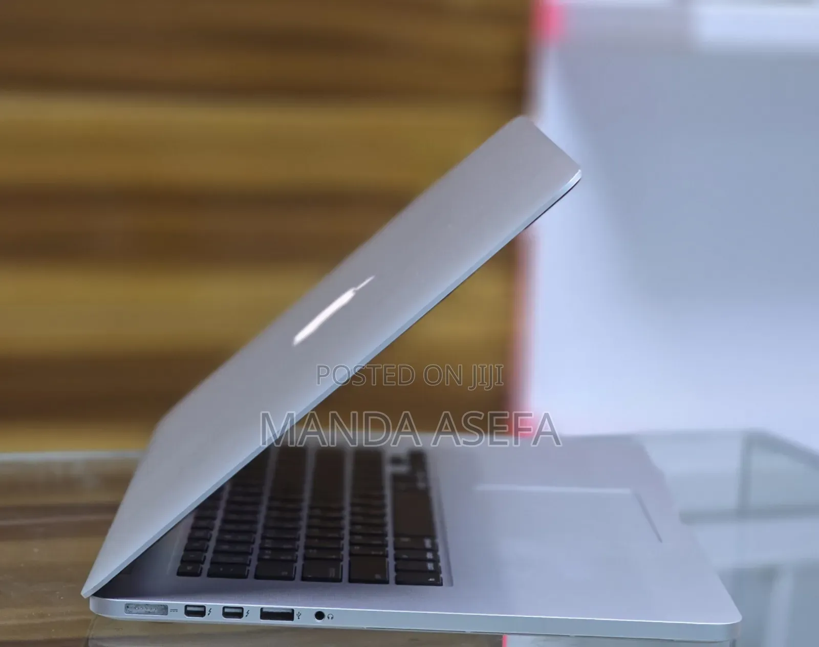 New Laptop Apple MacBook Pro 2015 16GB Intel Core I7 SSD 512GB