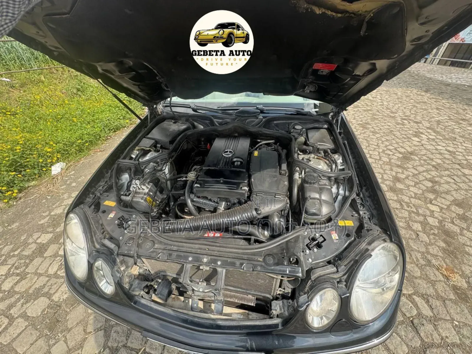 Mercedes-Benz E200 2005 Black