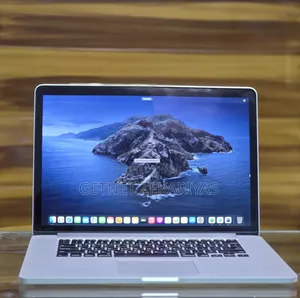 New Laptop Apple MacBook Pro 2015 16GB Intel Core I7 SSD 512GB