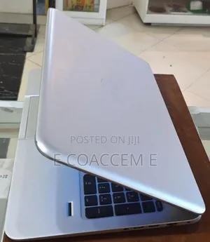 New Laptop HP 8GB AMD A10 HDD 500GB